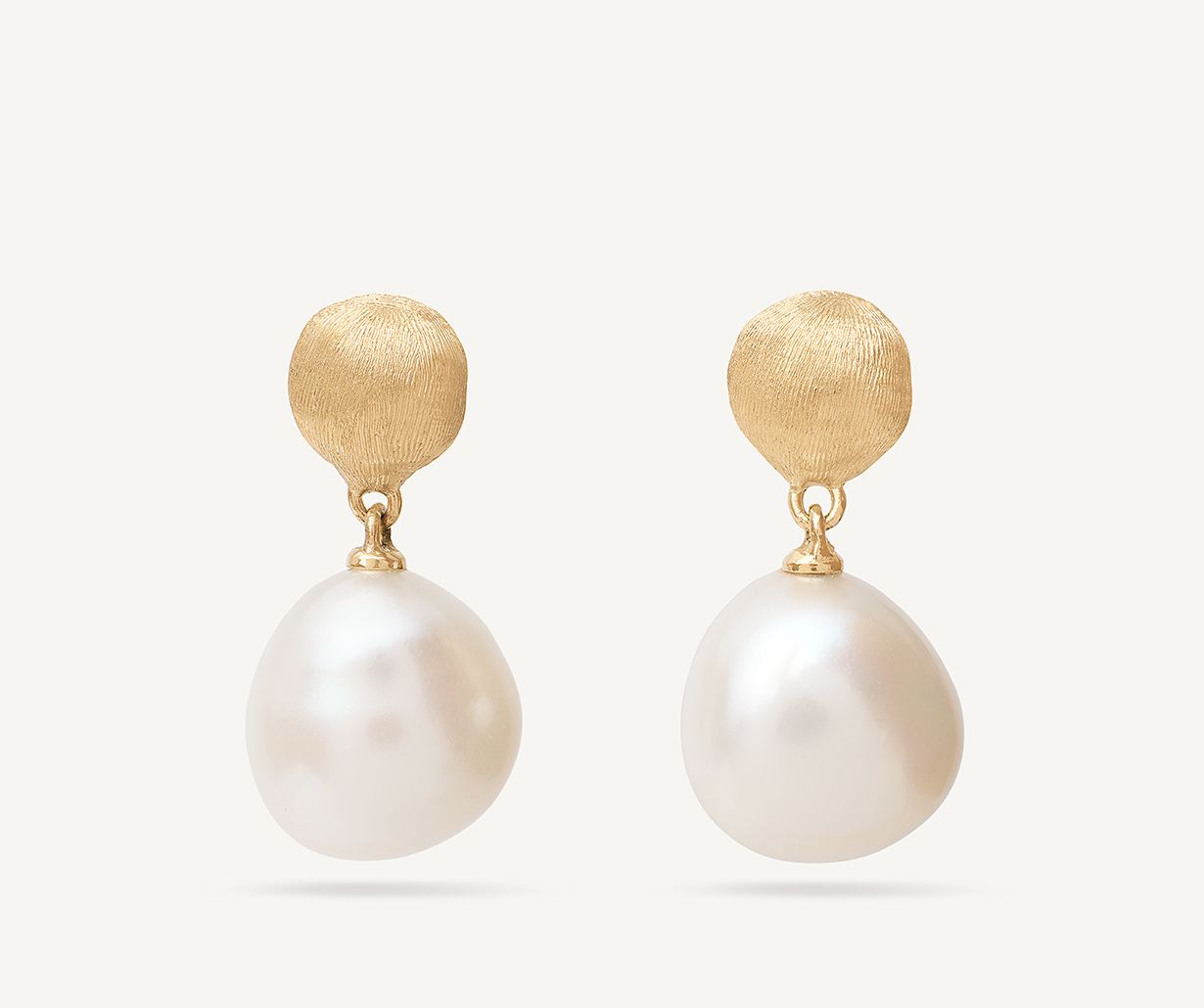 Africa Pearl Drop Earring